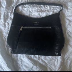 New DKNY purse + Dust bag 