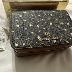 Michael Kors Travel Box 