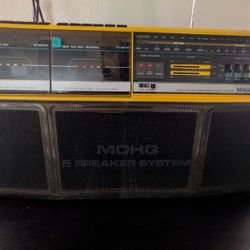 Magnavox D-8300 Dual Deck Stereo Radio Recorder Boombox - Read Description