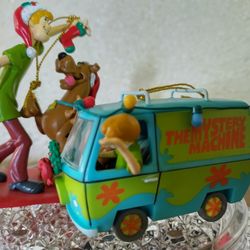 2002 The Mystery Machine with Shaggy and Scooby Doo Christmas Ornaments