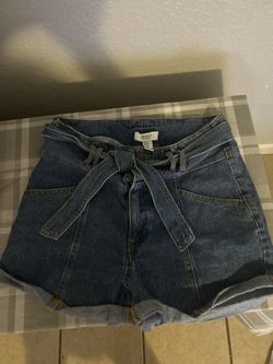 Forever 21 shorts 