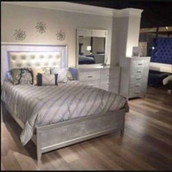 Brand New Luxury Bedroom Set For $1399