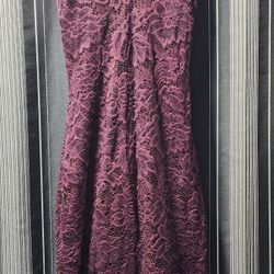 Ladies Windsor Burgundy Lace Dress Sz Small