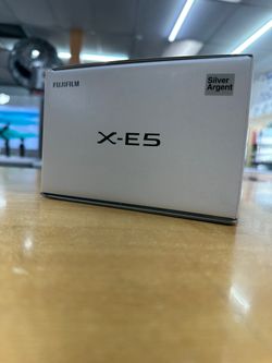 FujiFilm Camera SILVER X-E5 Body Only