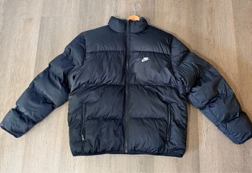Nike Puffer Jacket black