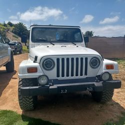 2000 Jeep Wrangler Sahara Automatic