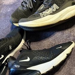 2 pairs of women’s shoes