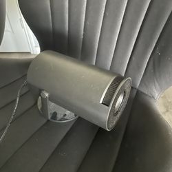 Projector With Screen