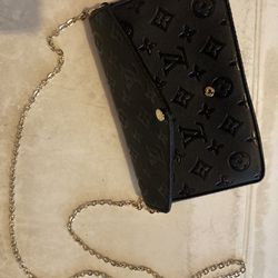 Louis Vuitton Pochette Felicie Shoulder Bag Black Leather