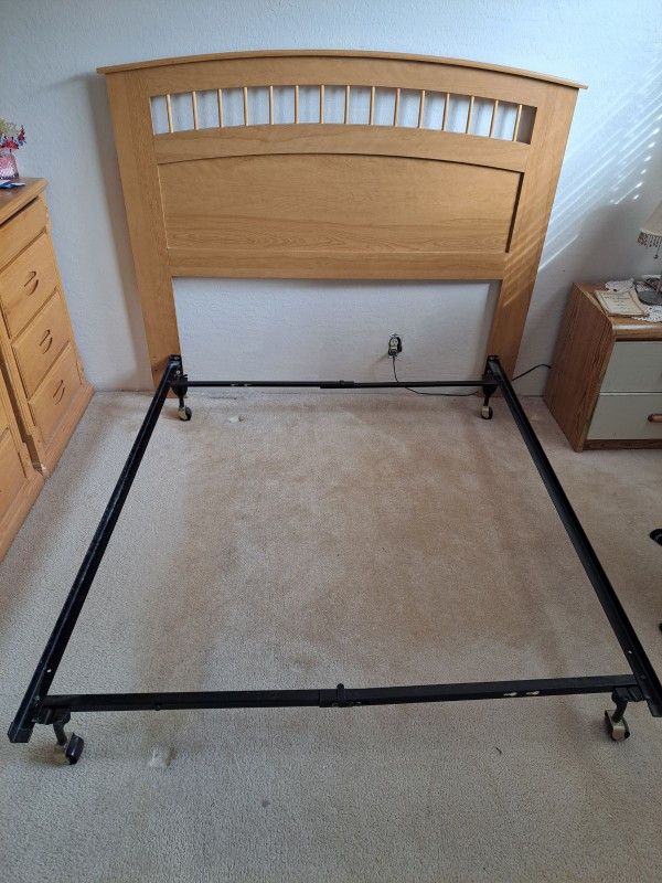 Bed Frame With Head Board And Mattress