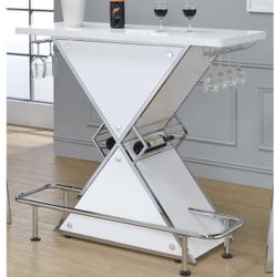 White Stacked Triangle Bar