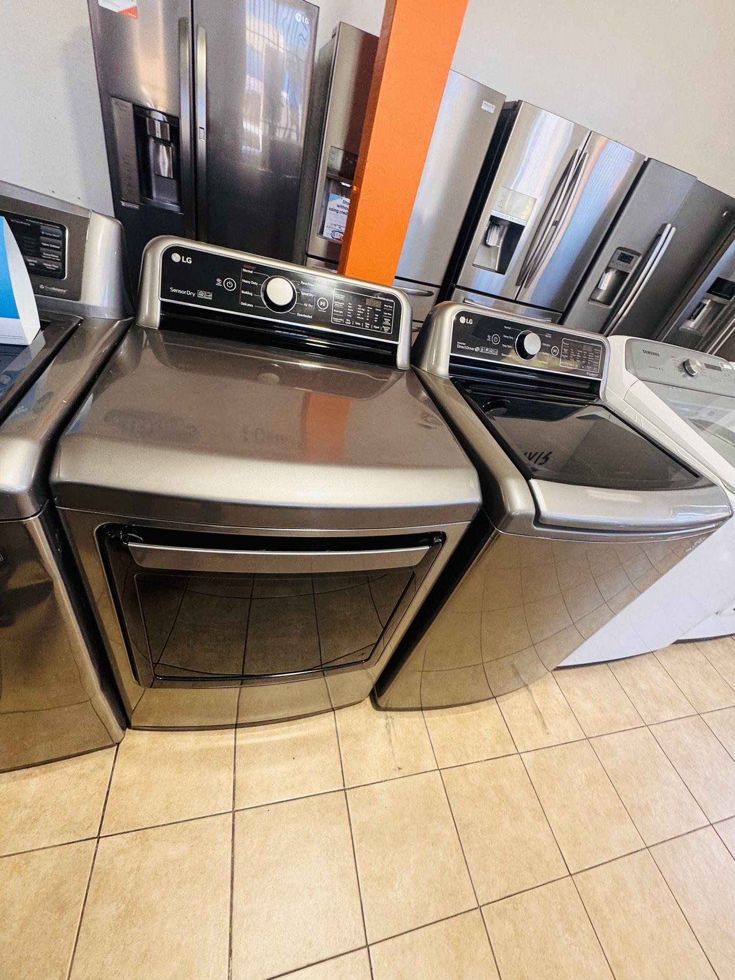 LG WASHER AND DRYER