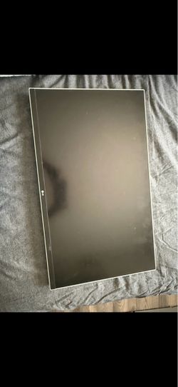 LG Flat Screen Monitor