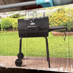 Barrel Charcoal Grill