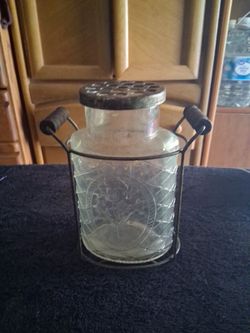 Flower vase