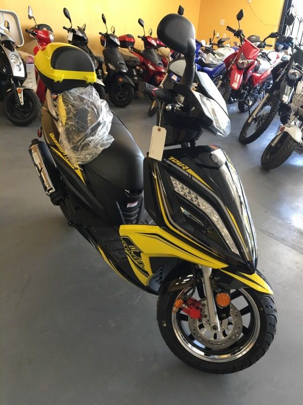 150cc Scooter