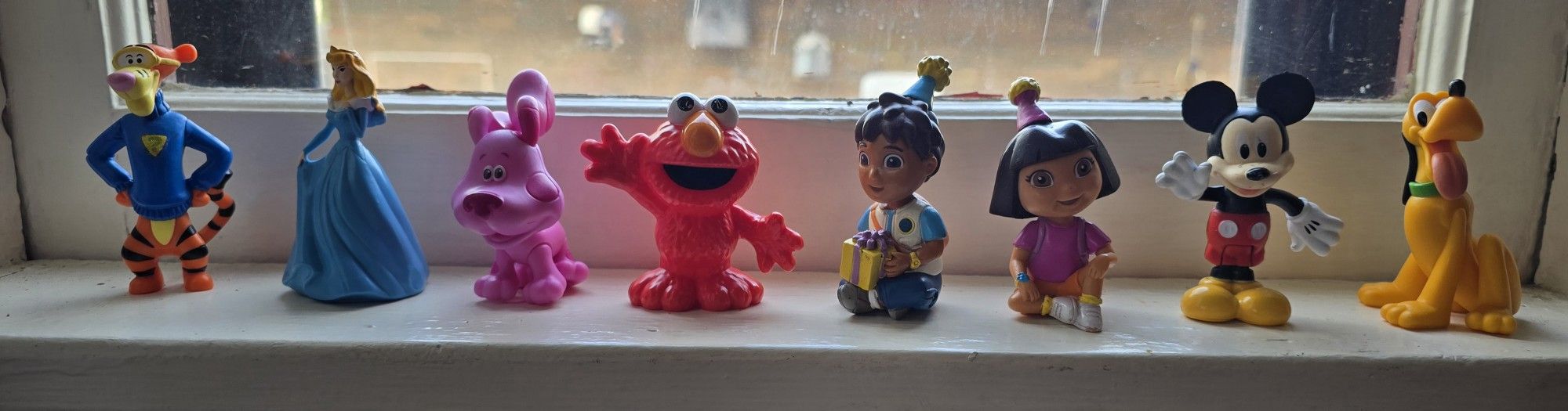 Popular Toy Characters ALL for $15. Pick-up In Aurora. 