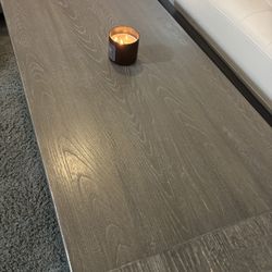 Rooms To Go Coffee Table And End Table 