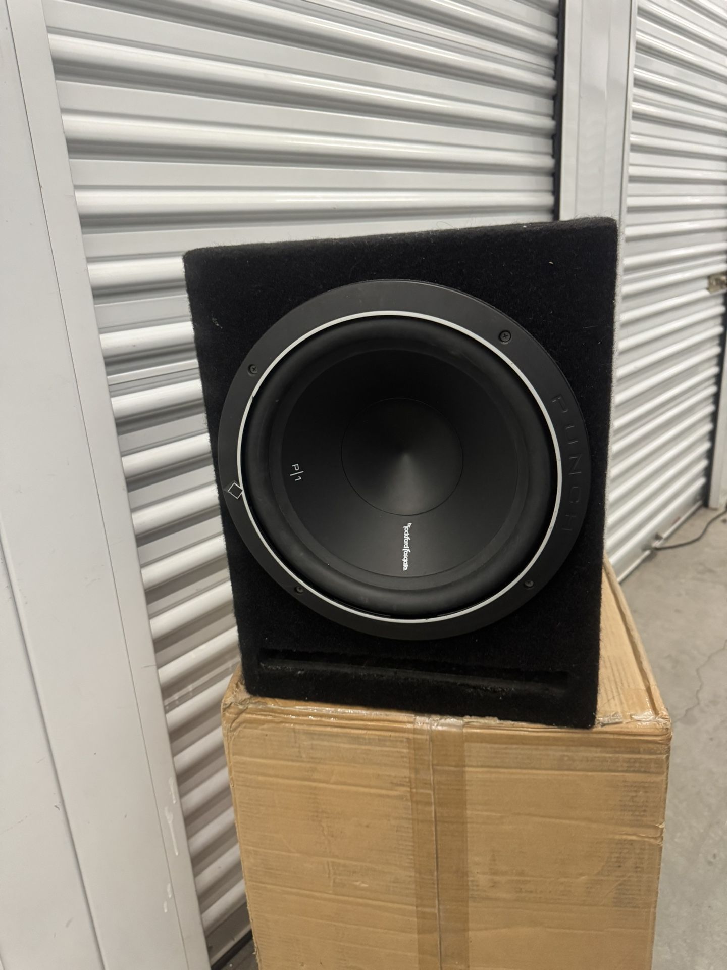 Rockford Fosgate 12 Subwoofer 