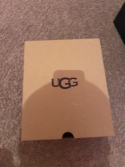 Ugg’s Boots Red Women Size 6