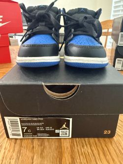 Jordan 1 toddler size 7C