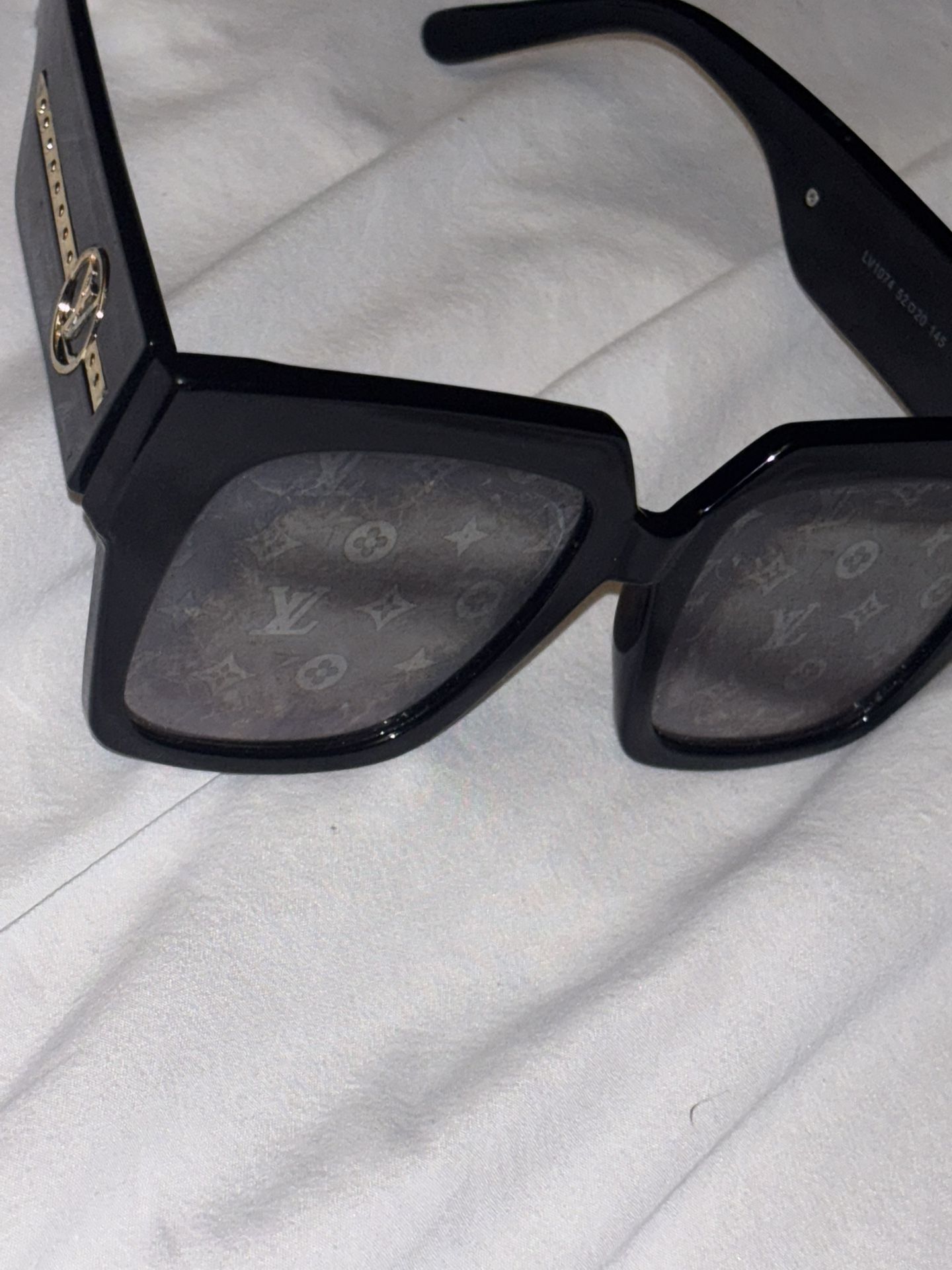 Louis Vuitton Clash square sunglasses