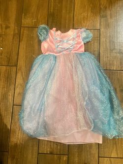 Girls princess costume small (4-5yrs)