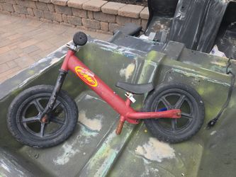Kids push bike