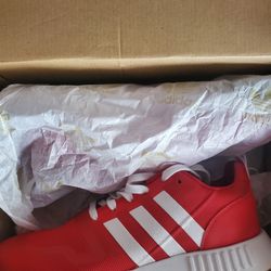 Unisex Adidas Size 9