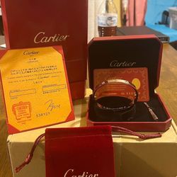 Carrie Gold bracelet