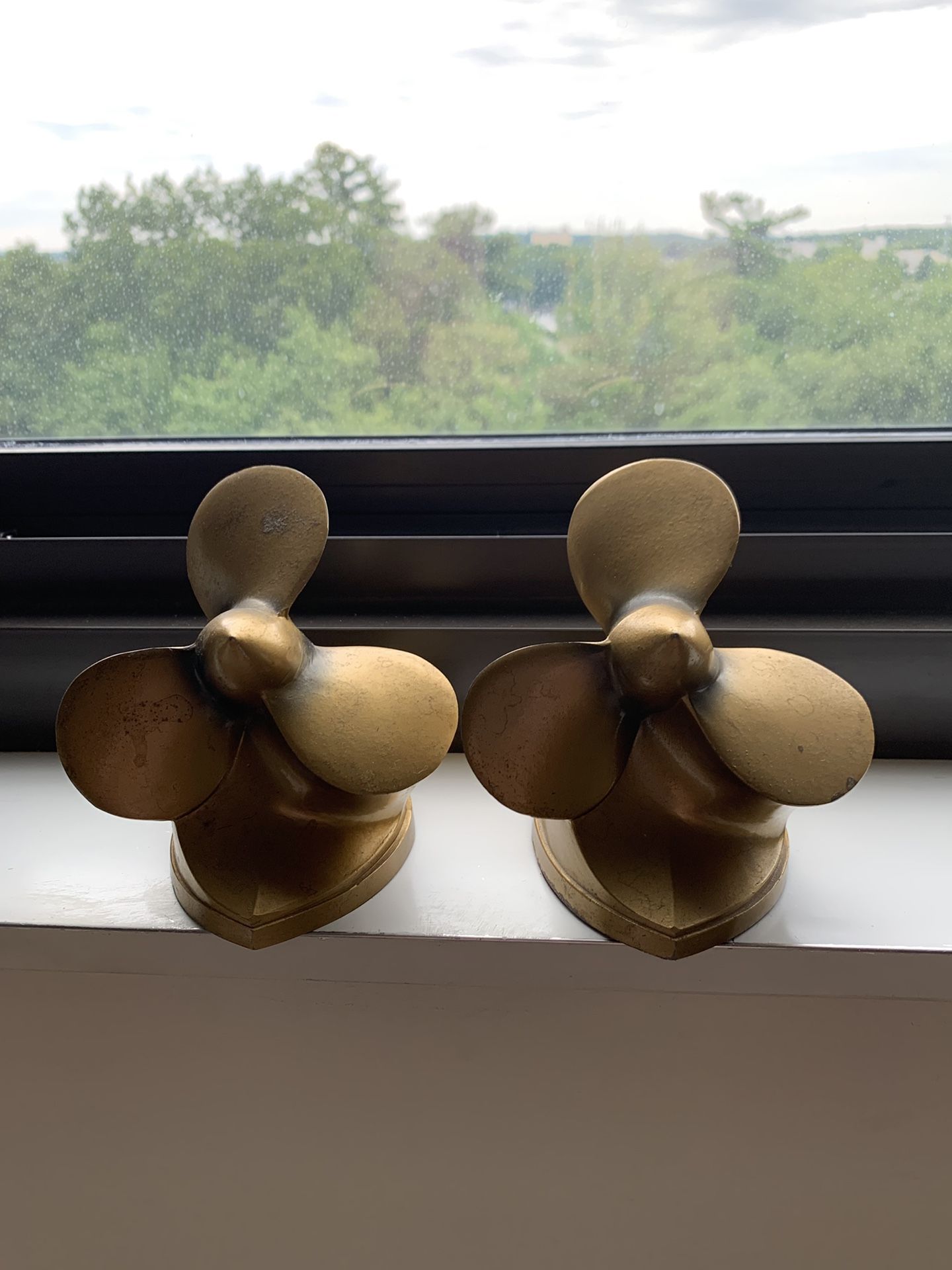 PM CRAFTSMAN PROPELLOR BOOKENDS