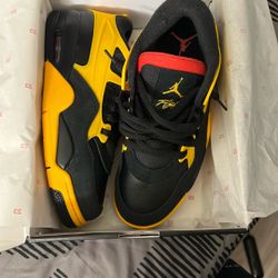 Jordan 4 RM