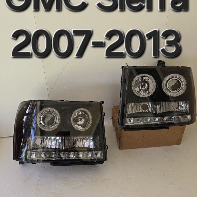 GMC Sierra 2007-2013 Headlights 
