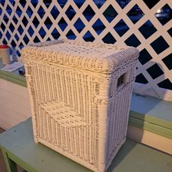 White Wicker Laundry Hamper 
