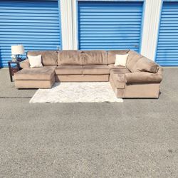 Sectional Sofa From Ashley Furniture FREE DELIVERY 