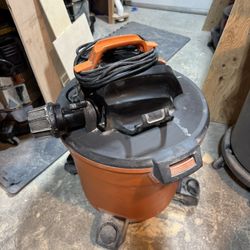 Free Shop Vac Works. Needs A Hose.