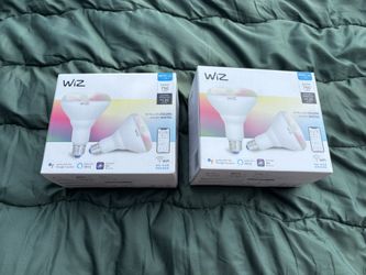 Wiz BR30 Smart Color Change Light Bulbs (4)