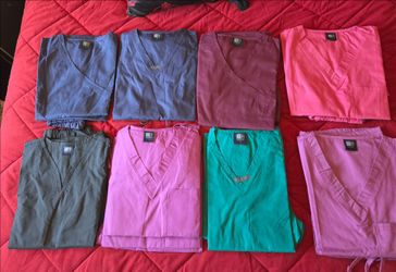 Uniform scrubs sets women's size small buy 4 sets get 1 free or EACH