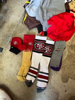 Football & Basketball Socks: 49ers & Lakers