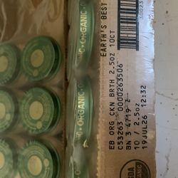 Free Earths Best chicken and chicken broth baby food