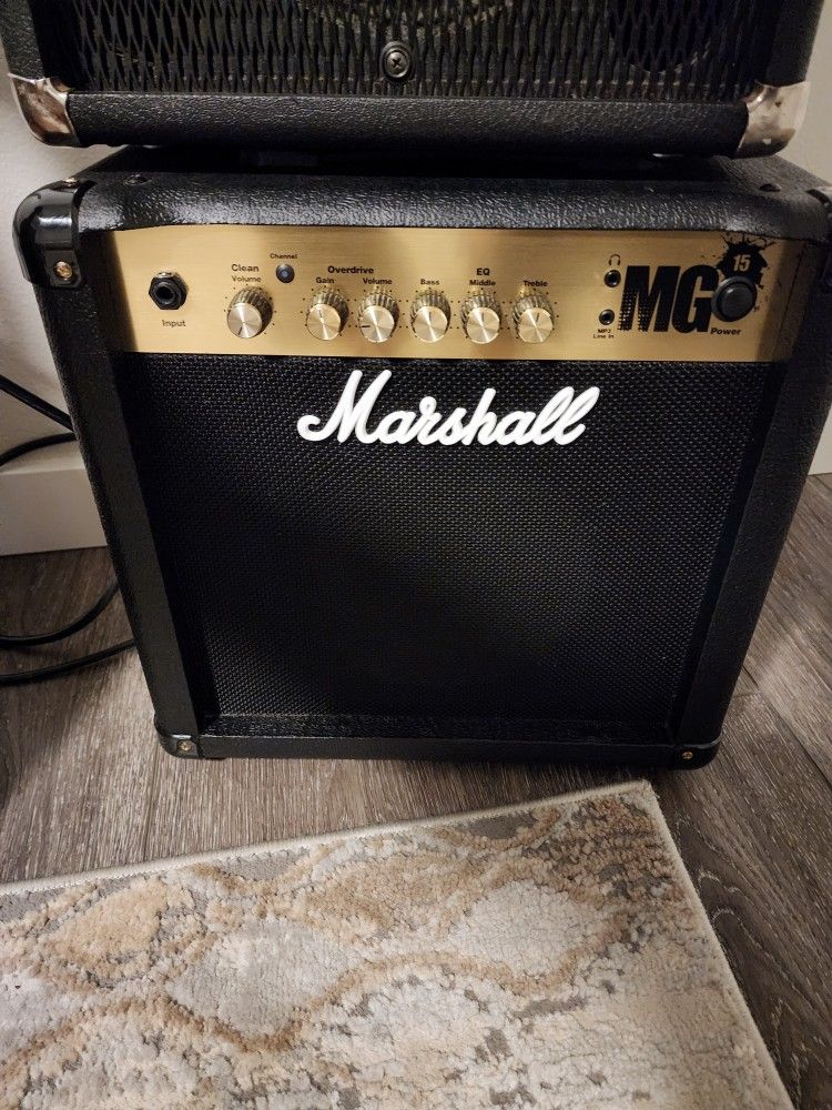 Marshall MG 15 Guitar Amp Combo