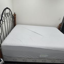 Queen Bed And Mattress 