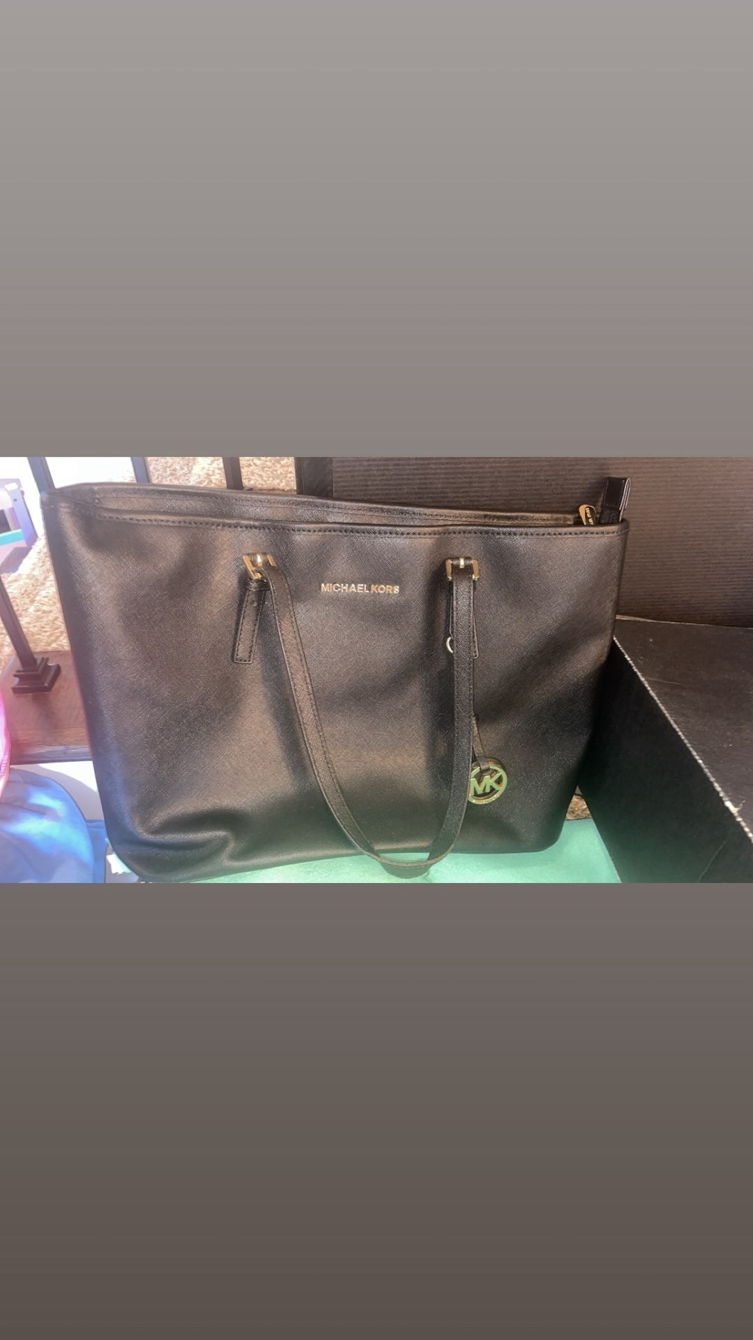 Michael Kors Tote