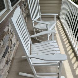 2 Rocking chairs