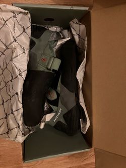 Madrock Shark 3 HV  size 8.5