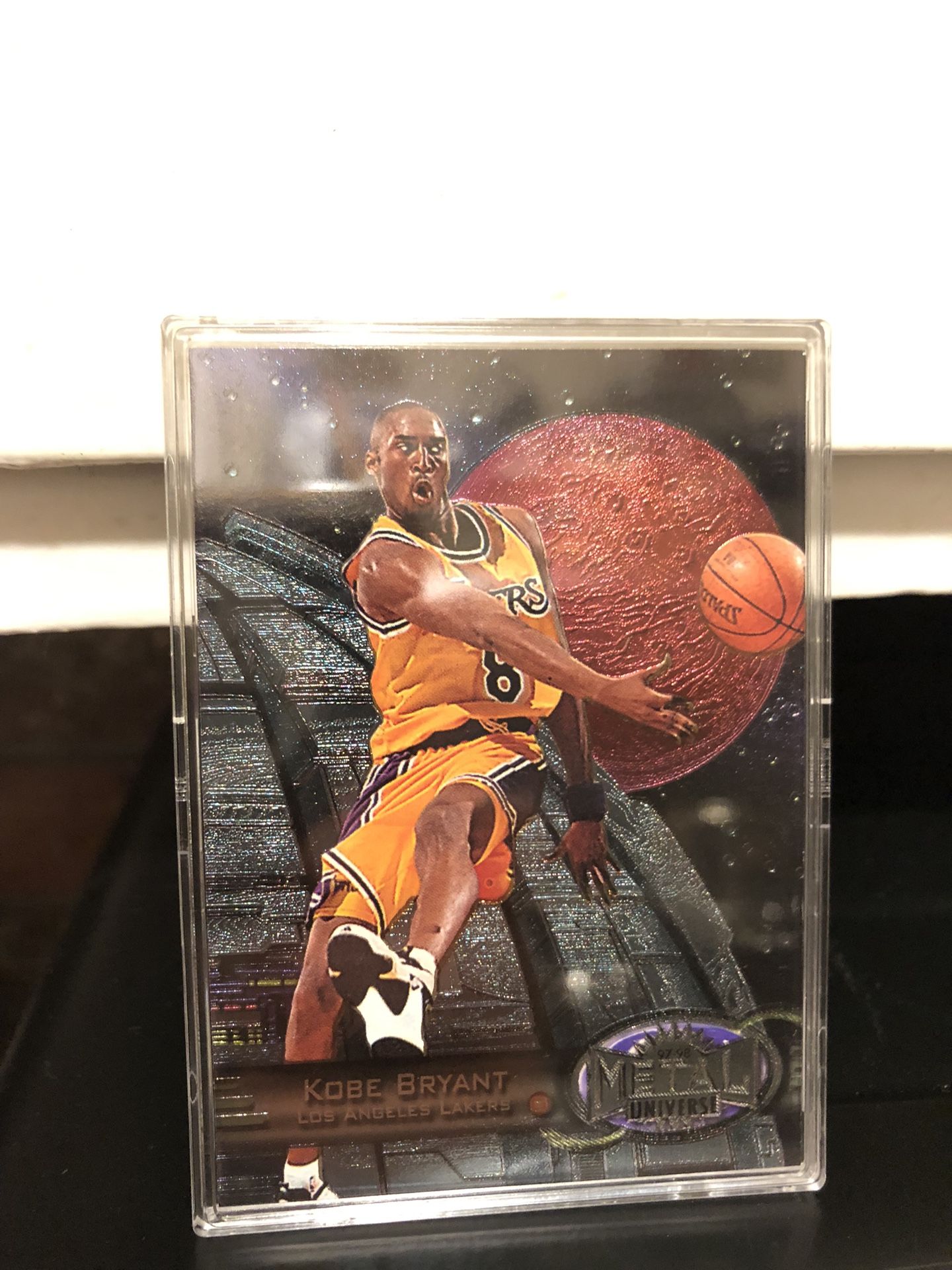 Kobe Bryant 97-98 Metal Universe basketball card