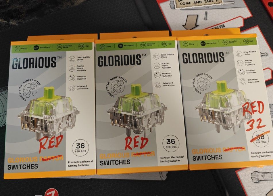 Glorious Switches Red (Fox) 104