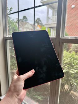 iPad 16 11th Generation (11in, 128GB) FREE CASE AND BLUETOOTH KEYBOARD