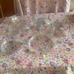 Pyrex -assorted Serving Bowls And Baking Dishes