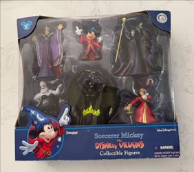Sorcerer Mickey vrs Disney Villans